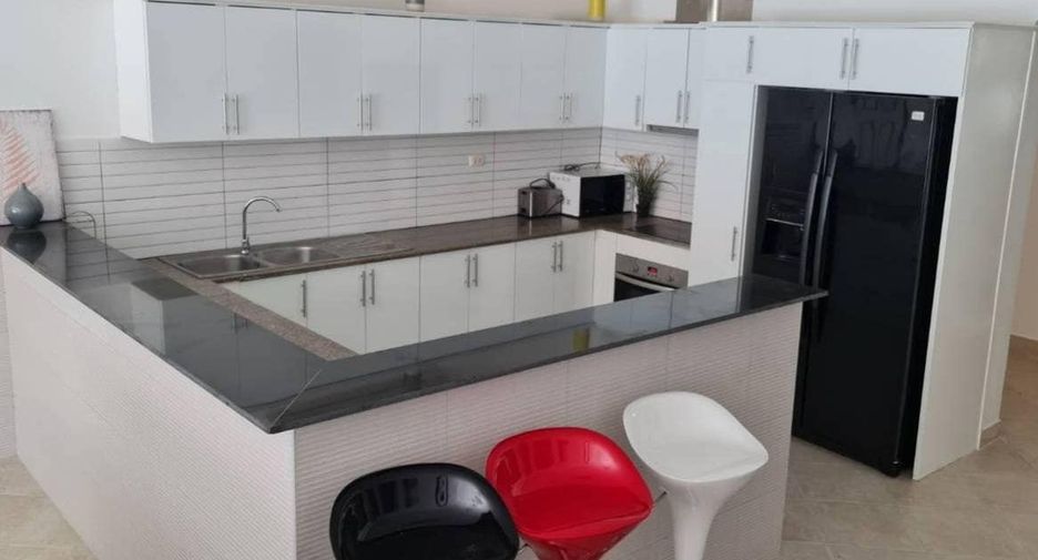 Casa en venta de 12 habitaciones en Bang Lamung, Chonburi