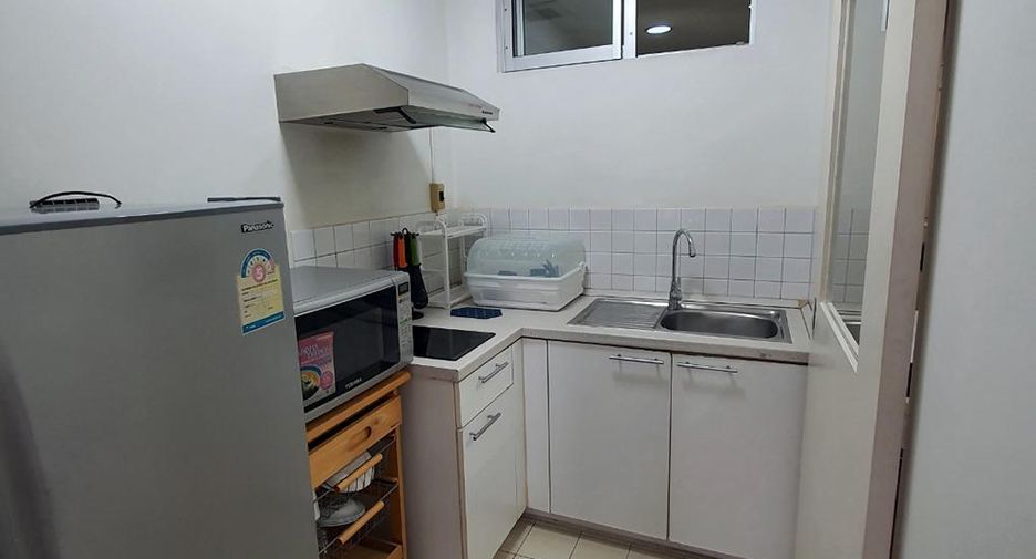 À louer 1 chambre condo à Khlong Toei, Bangkok