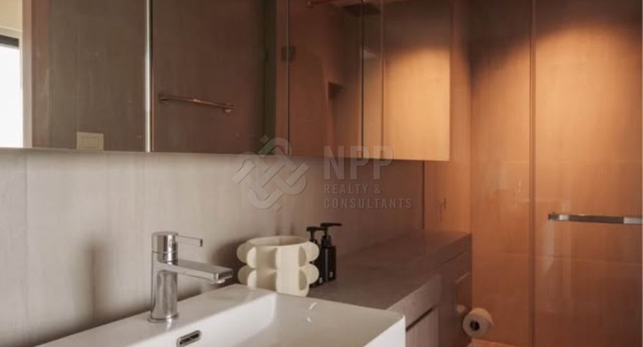 For rent 2 bedrooms condo in Sathon, Bangkok