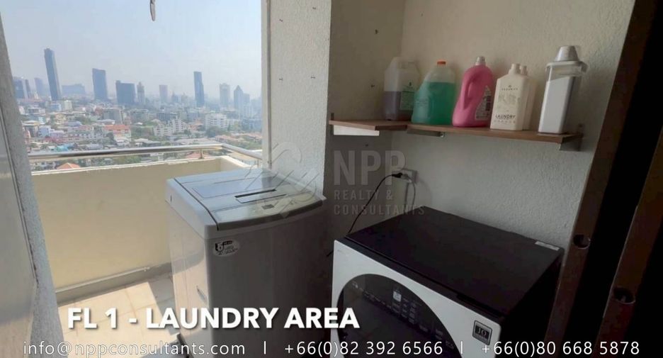 Condo en alquiler de 3 habitaciones en Watthana, Bangkok