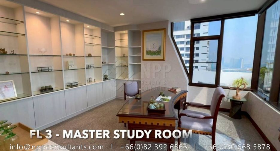 Condo en alquiler de 3 habitaciones en Watthana, Bangkok