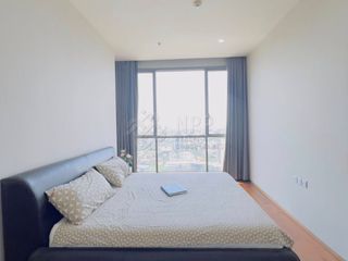 For sale 3 bedrooms condo in Watthana, Bangkok
