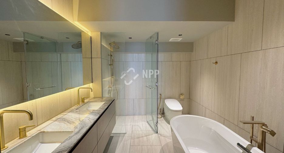 À vendre 5 chambres maison à Yan Nawa, Bangkok