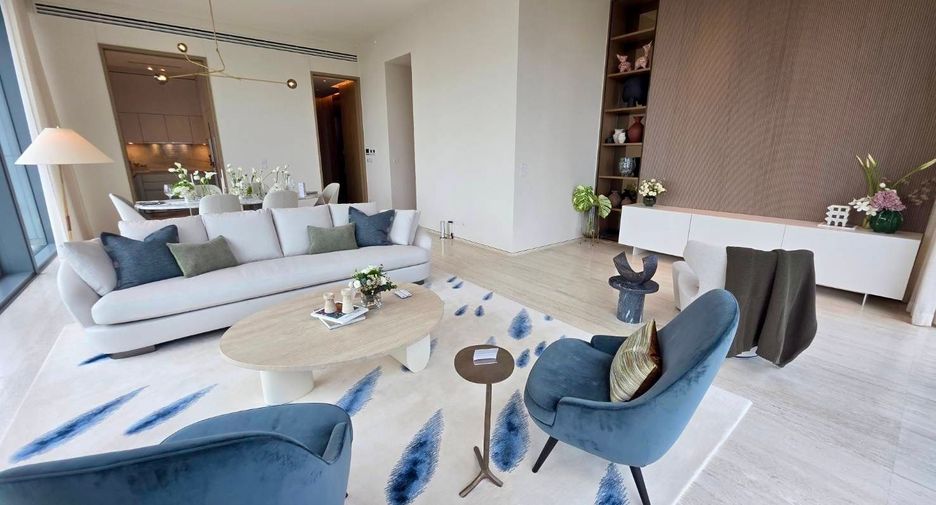For sale 2 bedrooms condo in Pathum Wan, Bangkok