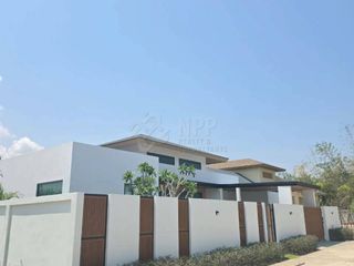 Haus zum Kauf mit 3 Zimmer in Hua Hin, Prachuap Khiri Khan