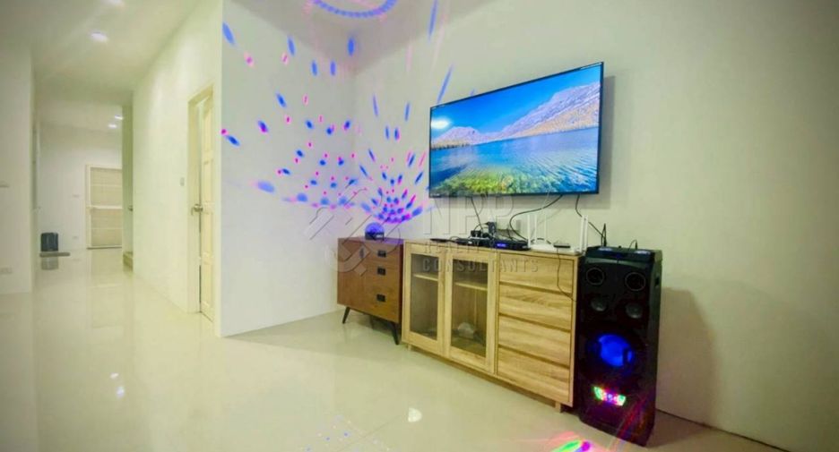 出租 6 卧室 独立屋 在 华欣, 班武里府