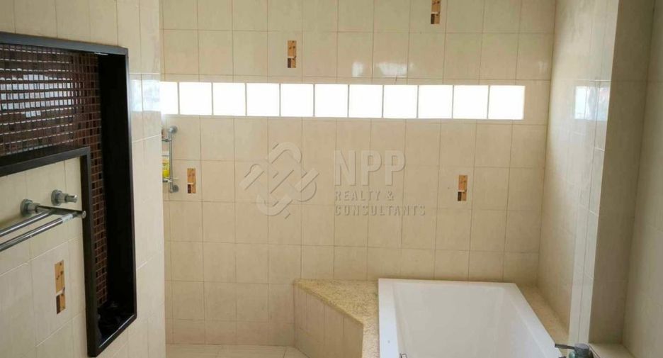 Haus zur Miete mit 5 Zimmer in Cha Am, Phetchaburi