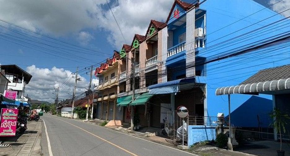 Local comercial en venta de 9 habitaciones en Samoeng, Chiang Mai