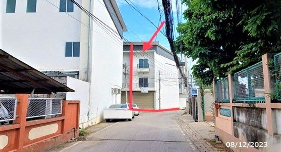 出售 4 卧室 商业空间 在 Samoeng, Chiang Mai