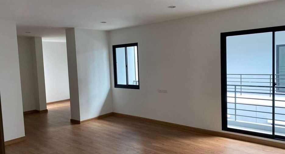 For rent 6 bedrooms office in Bang Phli, Samut Prakan