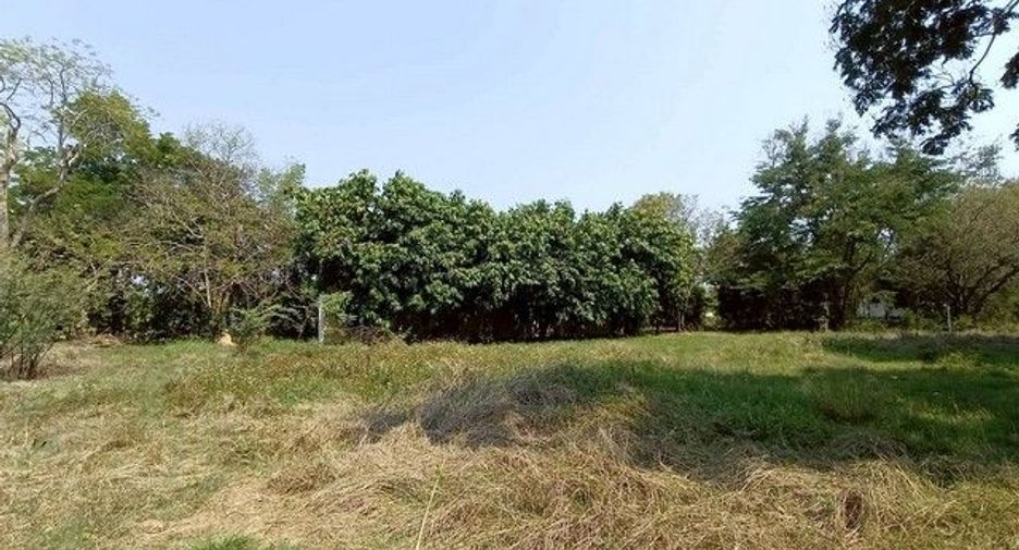 For sale 5 bedrooms house in Doi Saket, Chiang Mai