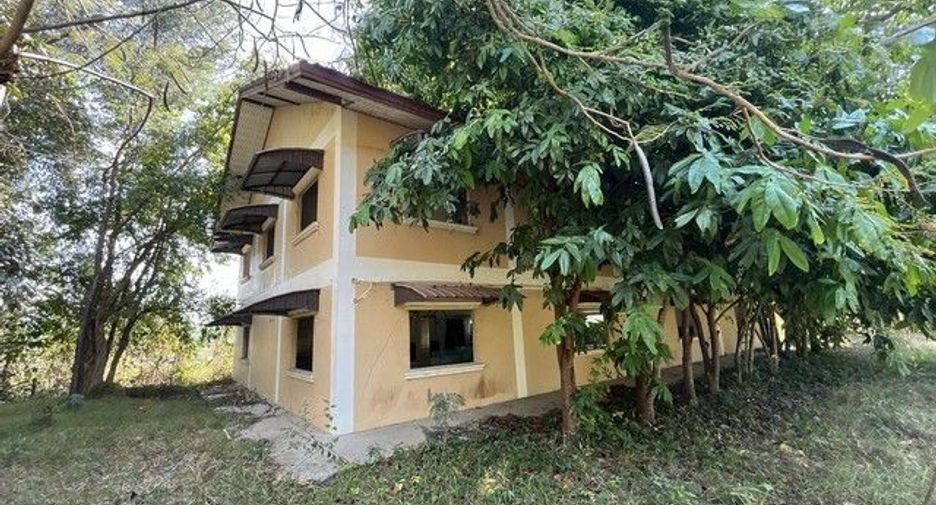 For sale 5 bedrooms house in Doi Saket, Chiang Mai