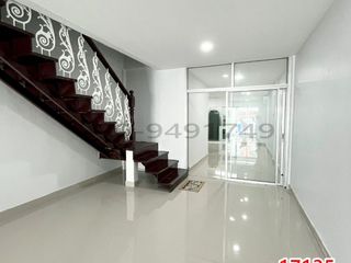 Reihenhaus zur Miete mit 3 Zimmer in Bueng Kum, Bangkok