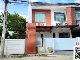 Reihenhaus zur Miete mit 3 Zimmer in Lat Phrao, Bangkok