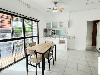 Reihenhaus zur Miete mit 3 Zimmer in Lat Phrao, Bangkok