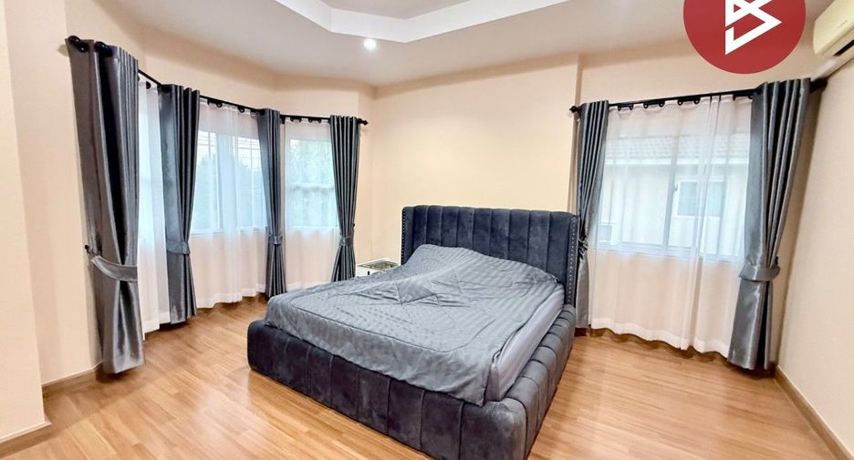 Аренда и продажа 4 спальни дом в Mueang Chon Buri, Чонбури