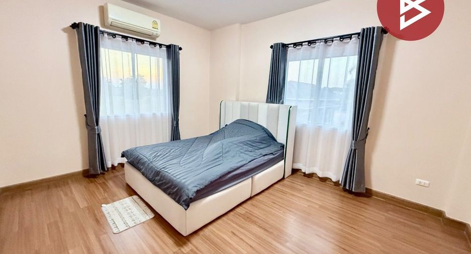Аренда и продажа 4 спальни дом в Mueang Chon Buri, Чонбури