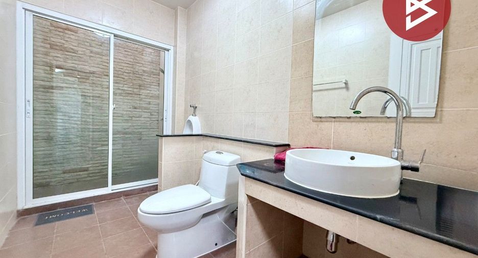 Аренда и продажа 4 спальни дом в Mueang Chon Buri, Чонбури