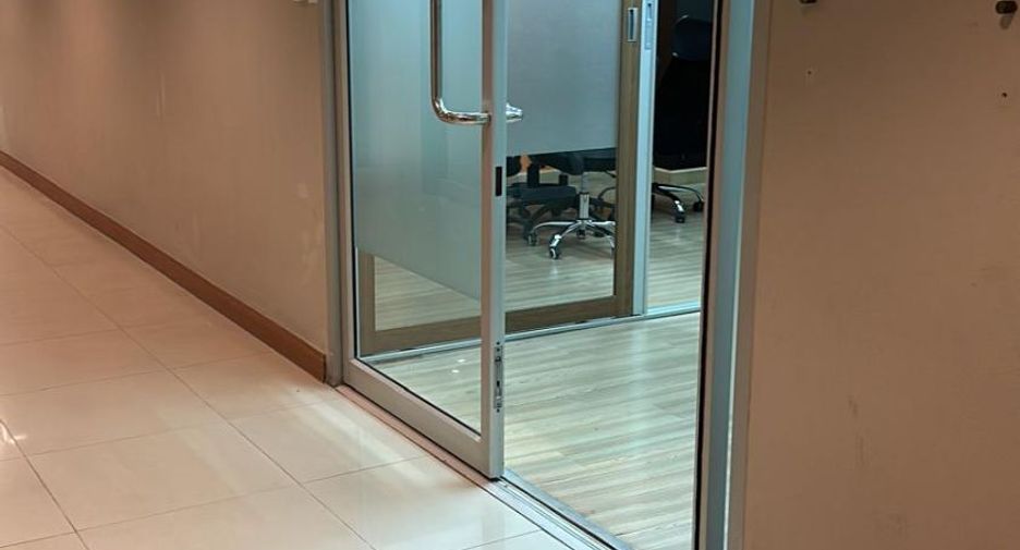 Büro zur Miete in Khlong Toei, Bangkok