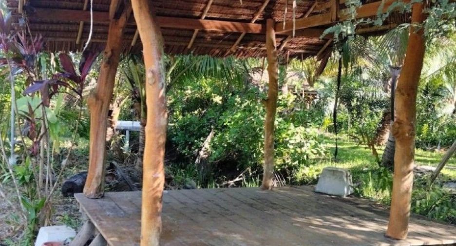 Продажа Участок в Chaloem Phra Kiat, Nakhon Si Thammarat