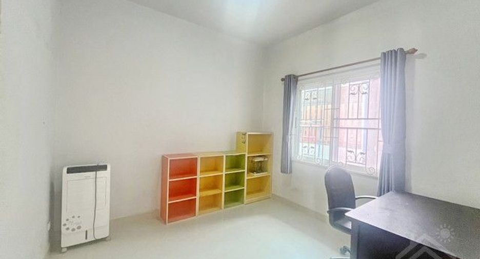 For rent 3 bedrooms house in Si Racha, Chonburi