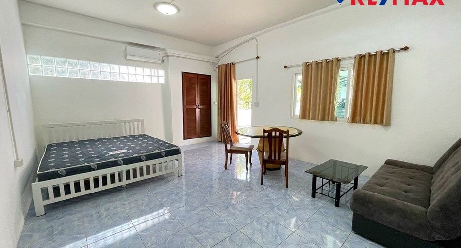 For sale 4 bedrooms house in Bang Lamung, Chonburi