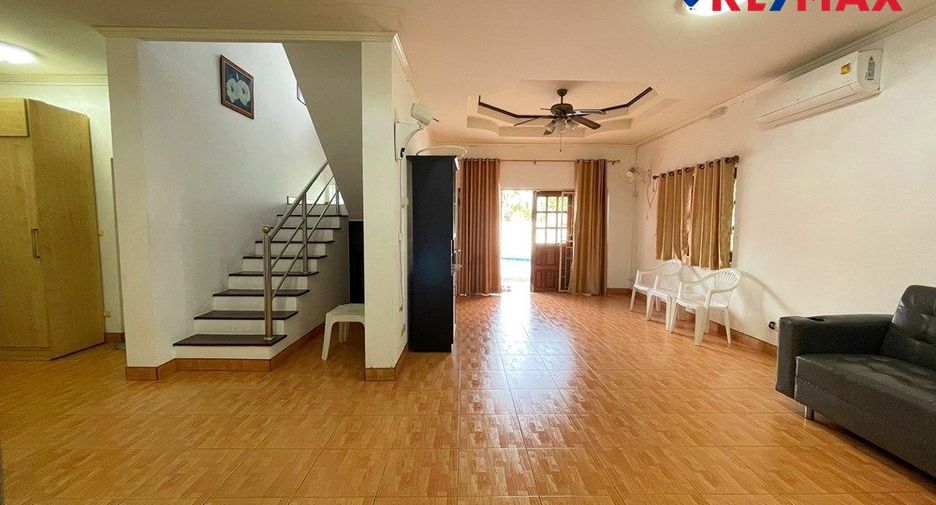 For sale 4 bedrooms house in Bang Lamung, Chonburi