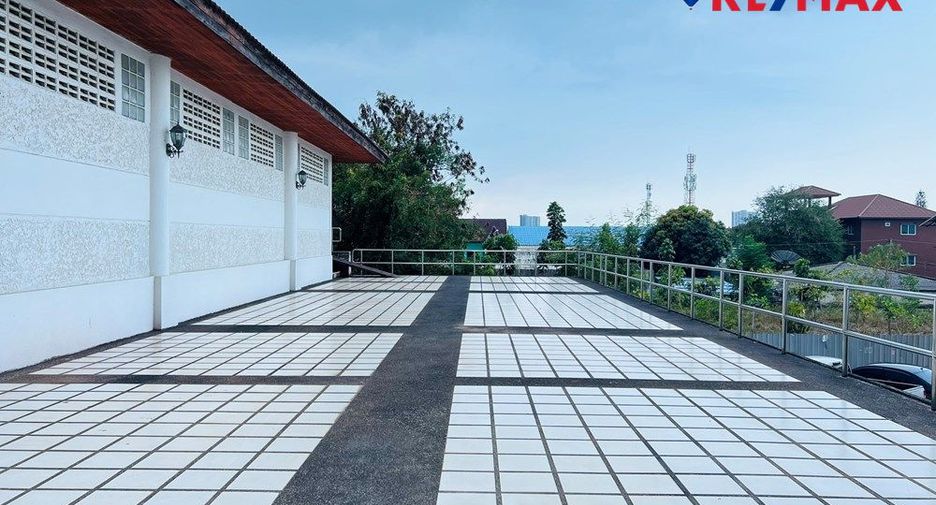 For sale 1 Beds condo in Bang Lamung, Chonburi