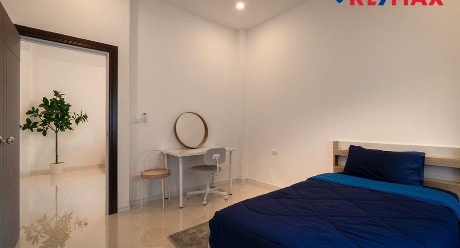 For sale 3 bedrooms house in Bang Lamung, Chonburi