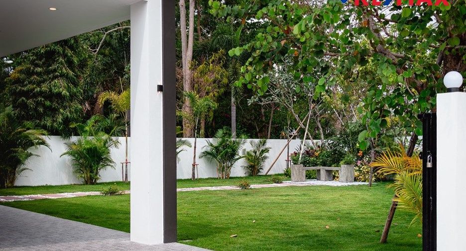 For sale 3 bedrooms house in Bang Lamung, Chonburi