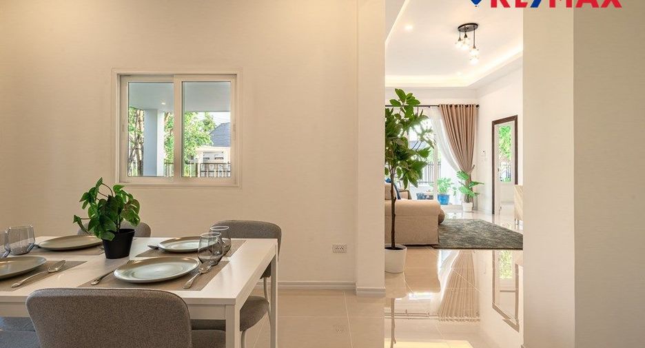 For sale 3 bedrooms house in Bang Lamung, Chonburi