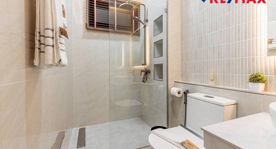 À vendre 3 chambres maison à Bang Lamung, Chonburi