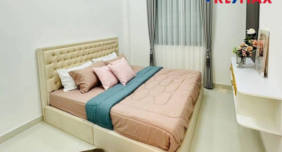 Продажа 4 спальни дом в Банг Ламунг, Чонбури