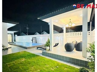 Продажа 4 спальни дом в Банг Ламунг, Чонбури
