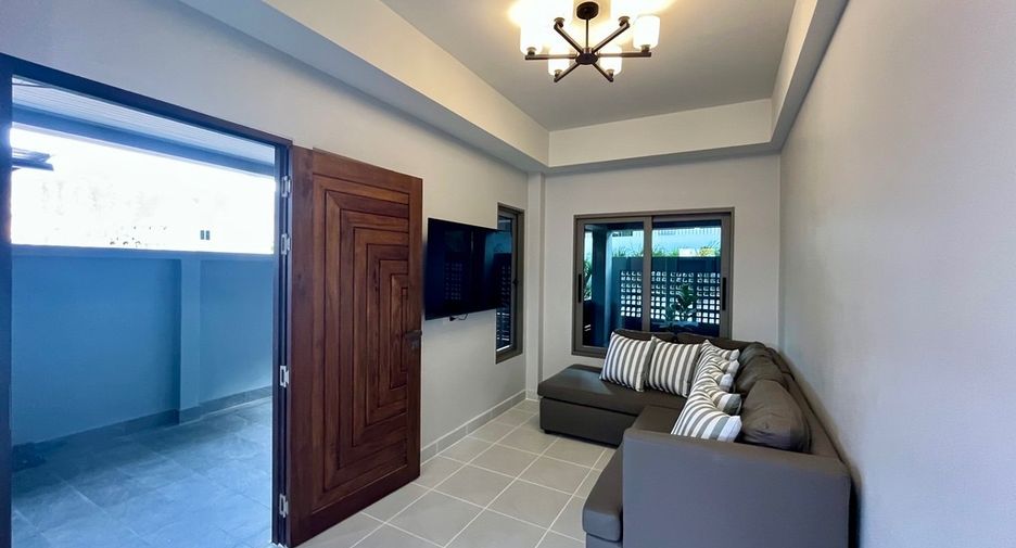 For sale 3 bedrooms villa in Mueang Krabi, Krabi
