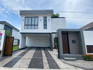 Villa zur Miete mit 4 Zimmer in Hang Dong, Chiang Mai