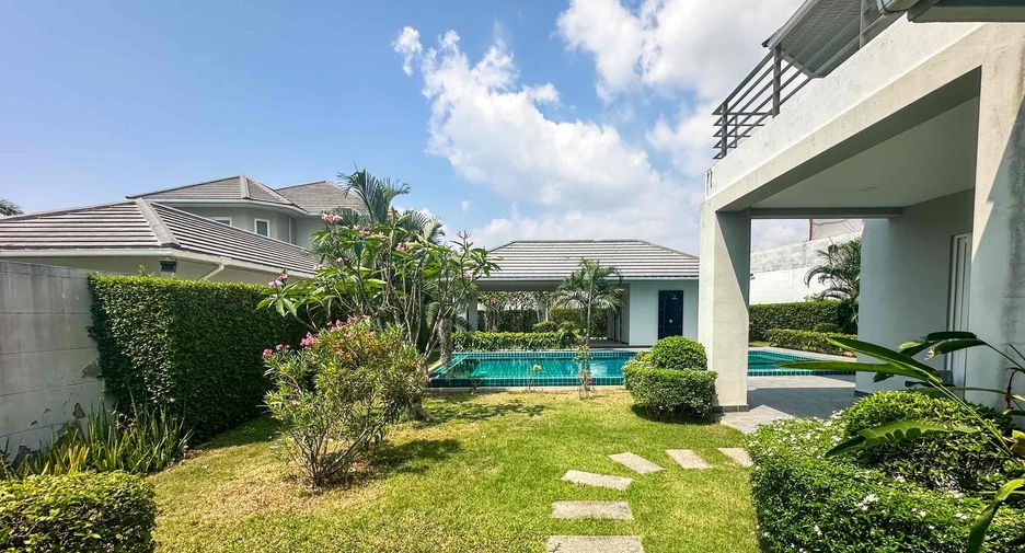 À vendre 4 chambres maison à Bang Lamung, Chonburi