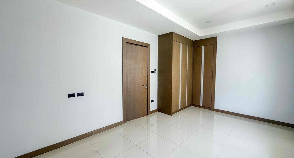 À vendre 4 chambres maison à Bang Lamung, Chonburi