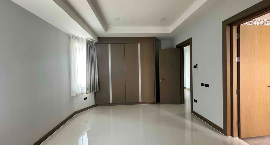 À vendre 4 chambres maison à Bang Lamung, Chonburi
