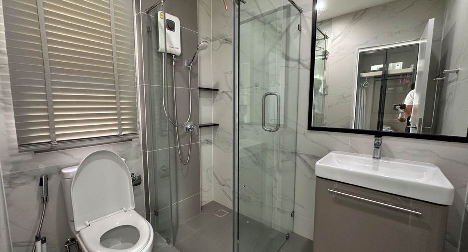 Haus zur Miete mit 10 Zimmer in Bueng Kum, Bangkok