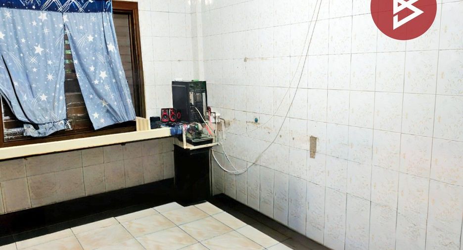 For sale 3 bedrooms townhouse in Mueang Chachoengsao, Chachoengsao
