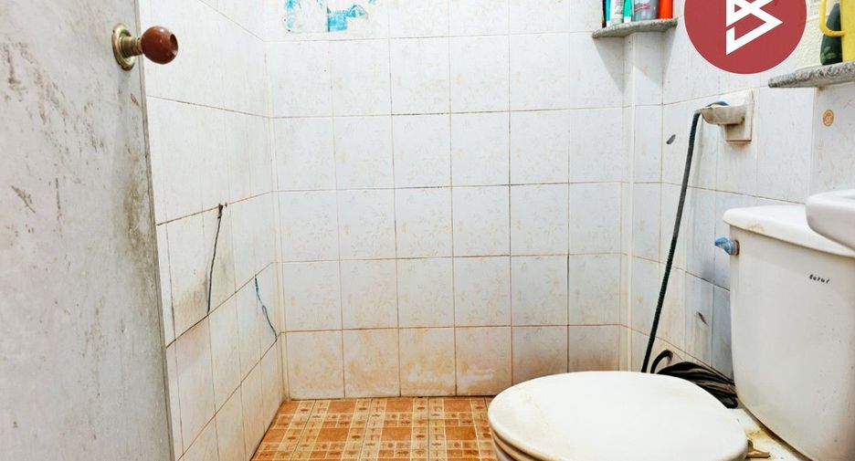 For sale 3 bedrooms townhouse in Mueang Chachoengsao, Chachoengsao