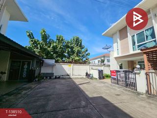 Reihenhaus zum Kauf mit 3 Zimmer in Si Racha, Chonburi