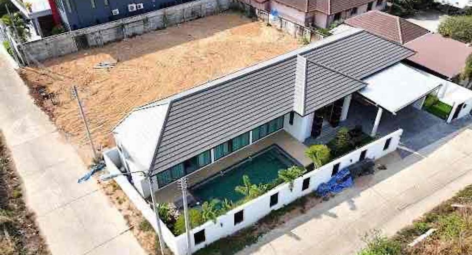 出租 4 卧室 别墅 在 Bang Lamung, Chon Buri