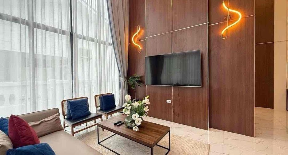 For rent 3 bedrooms villa in Central Pattaya, Pattaya