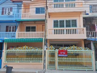 For sale 7 bedrooms townhouse in Thung Khru, Bangkok