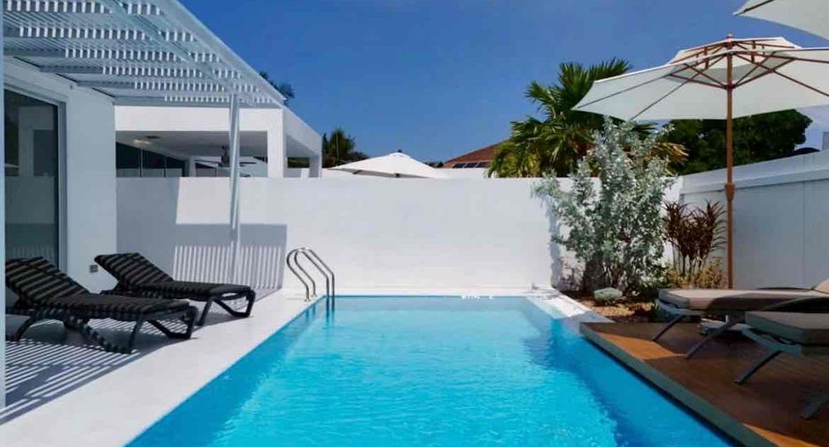 For rent and for sale 4 bedrooms villa in East Pattaya, Pattaya