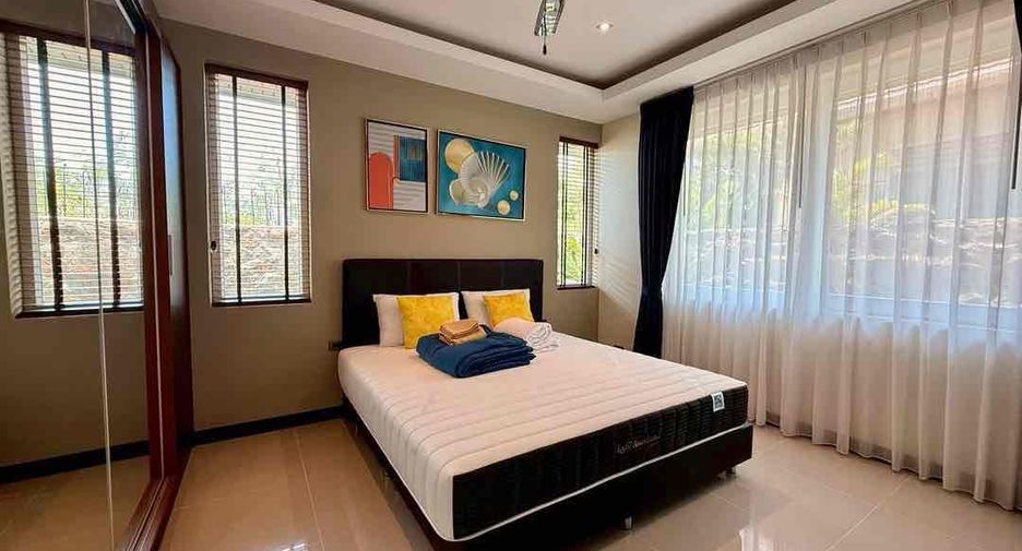 For rent 4 bedrooms villa in Bang Lamung, Chonburi