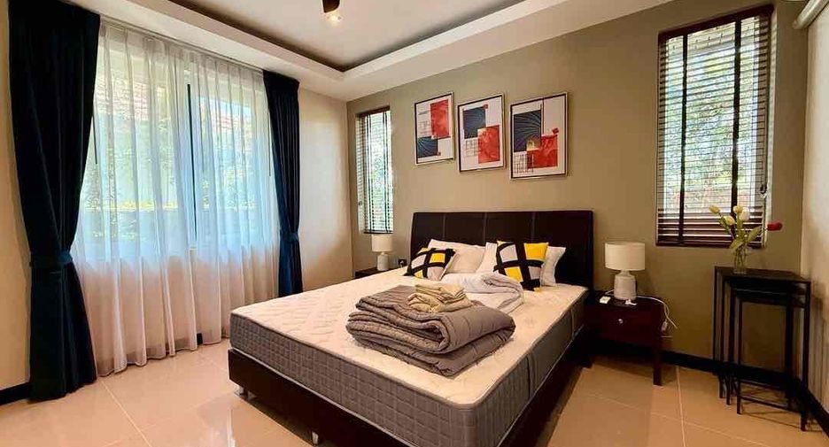 For rent 4 bedrooms villa in Bang Lamung, Chonburi