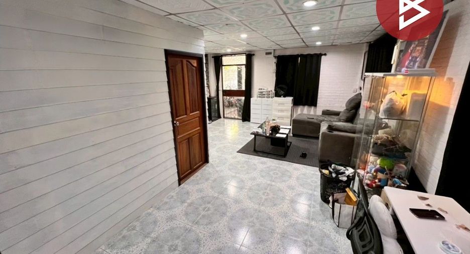 For sale 3 bedrooms house in Mueang Chachoengsao, Chachoengsao